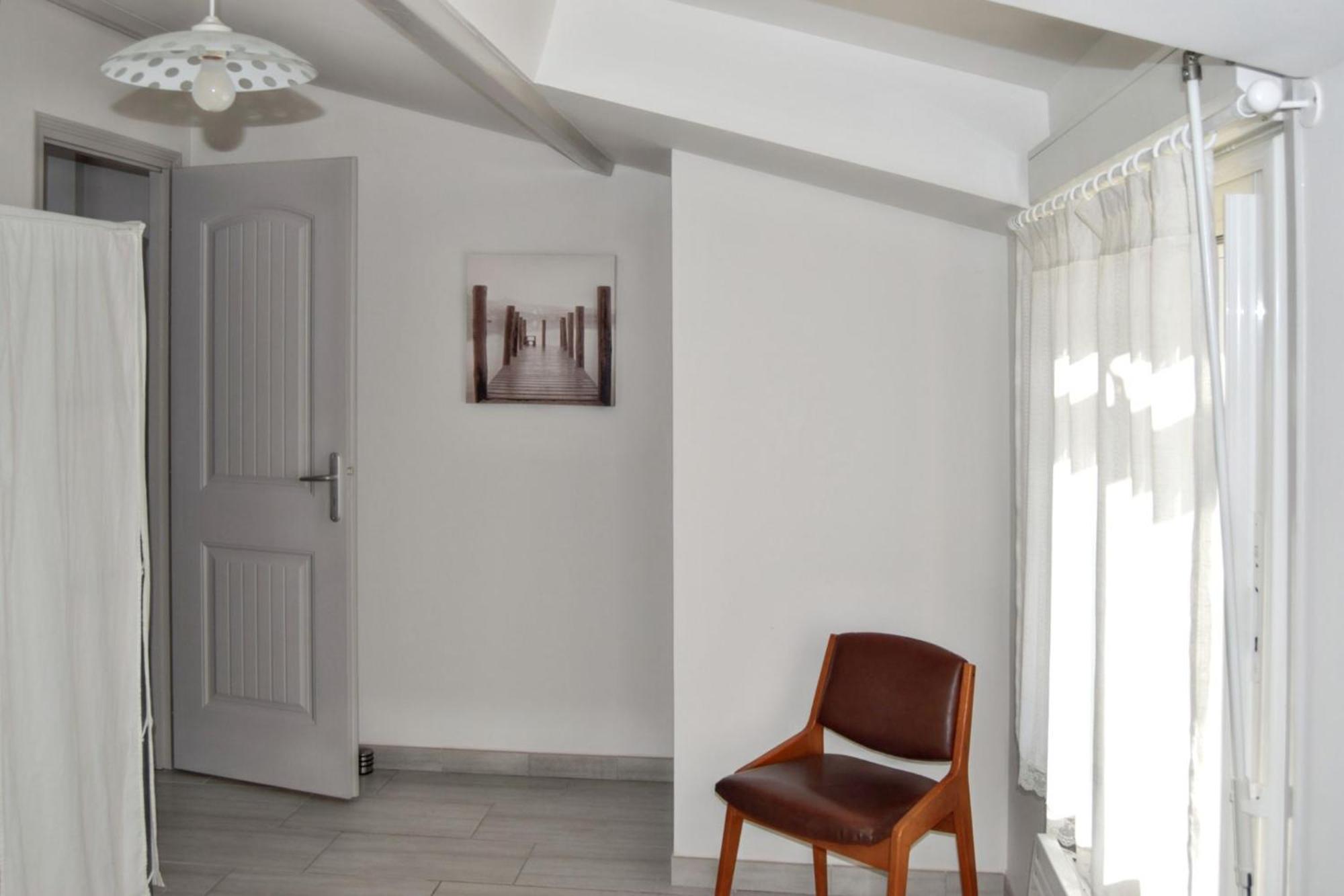 Maison Charmante A Saint-Georges-De-Didonne Avec Jardin Exterior photo
